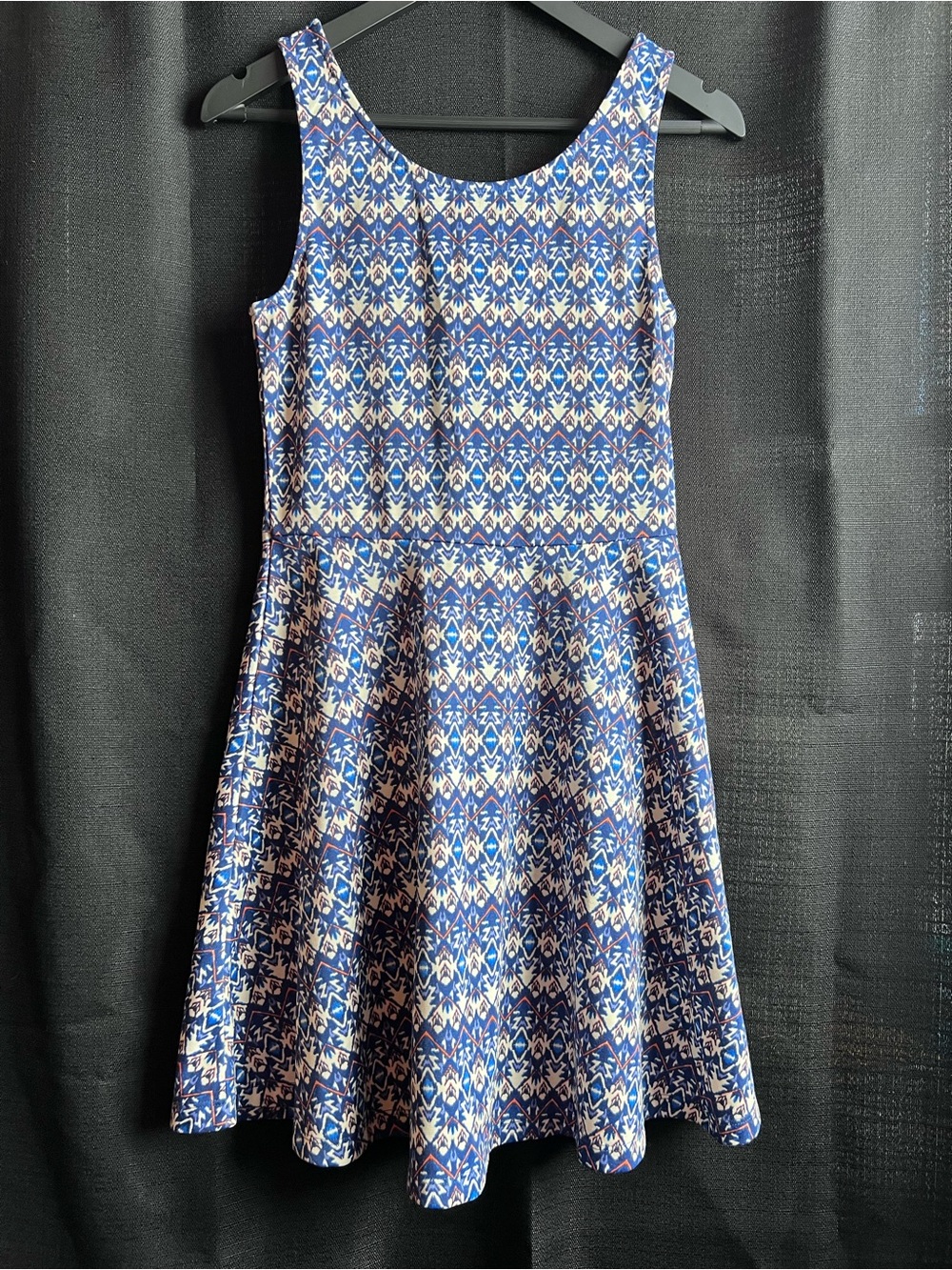 Divided H&M Blue White Printed Fit Flare Dress Size 8 Sleeveless Skater Dress